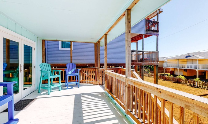Bermuda Beach House | Beachfront home with central A/C, ocean views, deck, balcony, & beach access