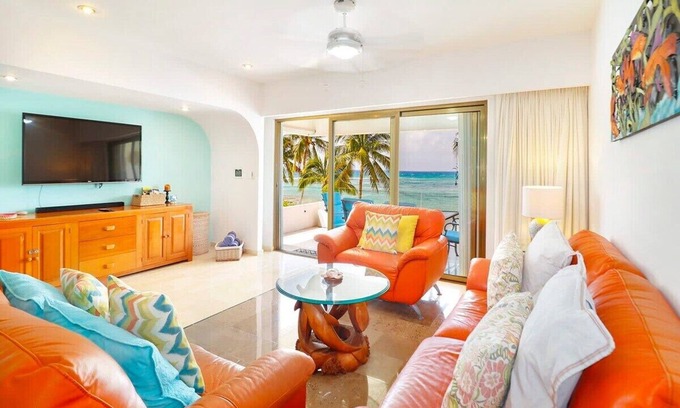 Puerto Aventuras Apartment | Beachfront Paradise 2 BR in Puerto Aventuras