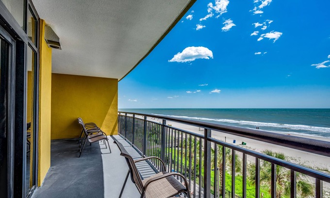 Myrtle Beach Condo | Beachfront Views in Prime Location! Huge Balcony & Easy Beach Access