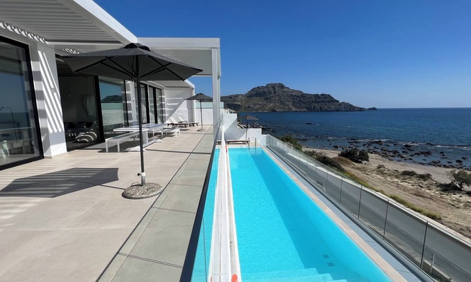 Plakias Villa | beachfront villa nostos plakias sea view private pool