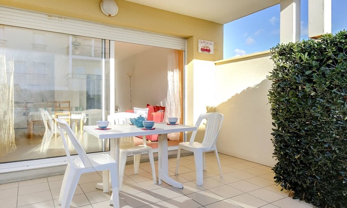Biscarrosse Plage Apartment | Beachside Apartment in Biscarrosse: Cozy 1-Bedroom, Terrace, and Private Parking