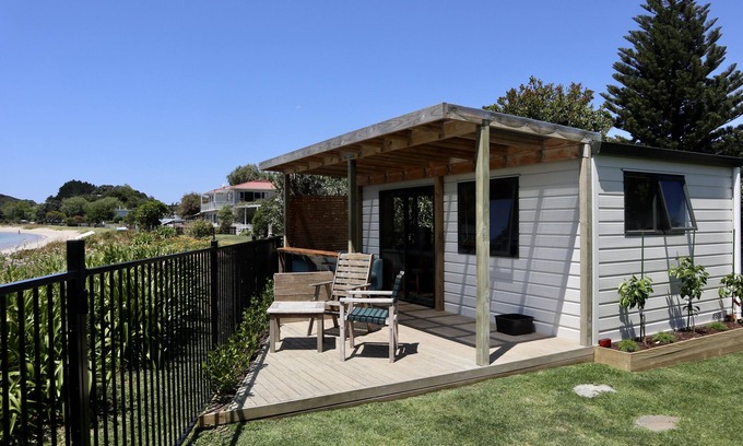 Pataua Cabin | Beachside Cabin with view of Mount Pataua and Surf bar