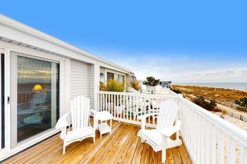 Midtown Ocean City House | Beachwalk 6