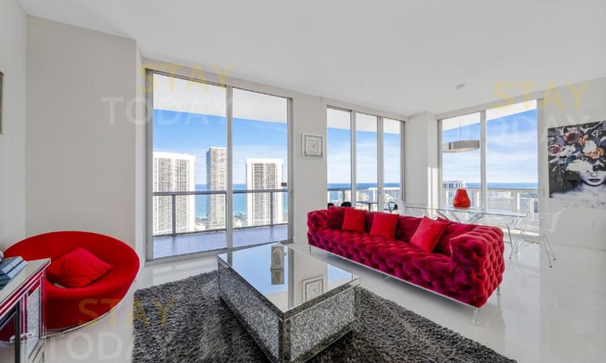 Hallandale Beach Apartment | BeachWalk Resort PH - DREAM-SKY MANSION 3DBR and 3BA LUXURY PENTHOUSE