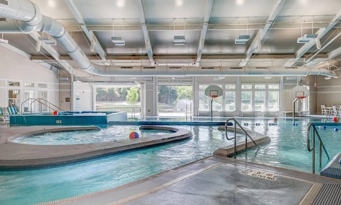 Kitty Hawk Condo | BEACHWOODS RESORT, OBX July 15-22, July 23-30, Aug 26-sept 3rd only these weeks