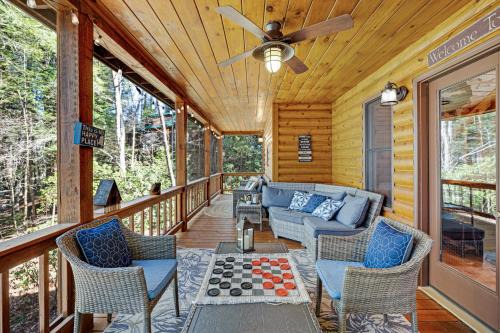 Epworth House | Bear Creek - Fightingtown Creek - Creek Views on Fightingtown Creek, Hot Tub, Game Room, Fireplaces - Epworth, GA