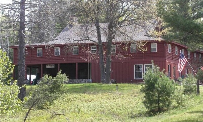 Grayling Cabin | Bear Creek Lodge - Historic Riverfront Lodge on 120 Wooded Acres!