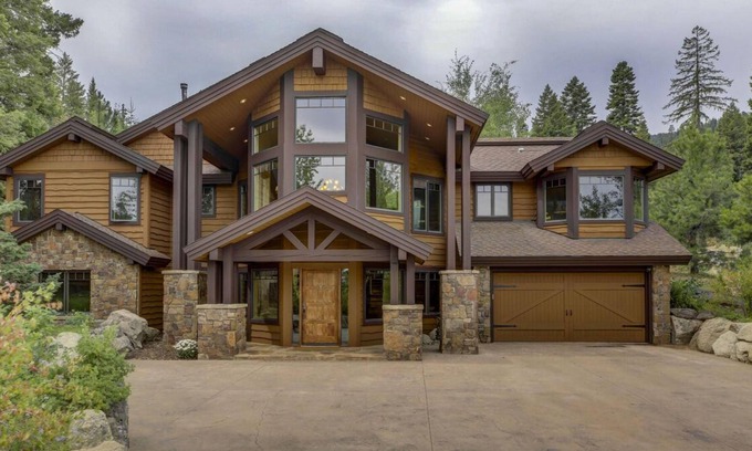 Tamarack House | Bear Discovery Custom Tamarack Estate Home by Casago Mccall - Donerightmanagement