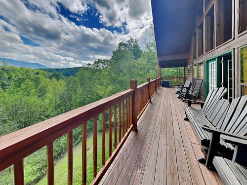 Gatlinburg - Pigeon Forge House | Bear Hunter