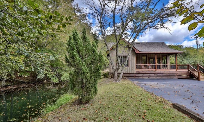 Blue Ridge House | Bear Lake Retreat | Cherry Log, GA