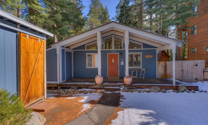 Tahoma Cabin | Bear's Den: 2 BR, 1 BA in Tahoma, Sleeps 4