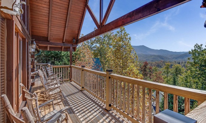 Black Bear Falls Cabin | Bear Slide | Game Room + Hot Tub & Mountain Views!