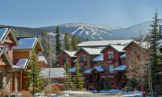Bear Crossing House | Bear Trail Villa - Winter Park CO