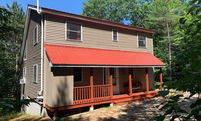 Eidelweiss Village House | Bearadise Lodge - Close to Beaches & Skiing, Minutes from N. Conway, NH