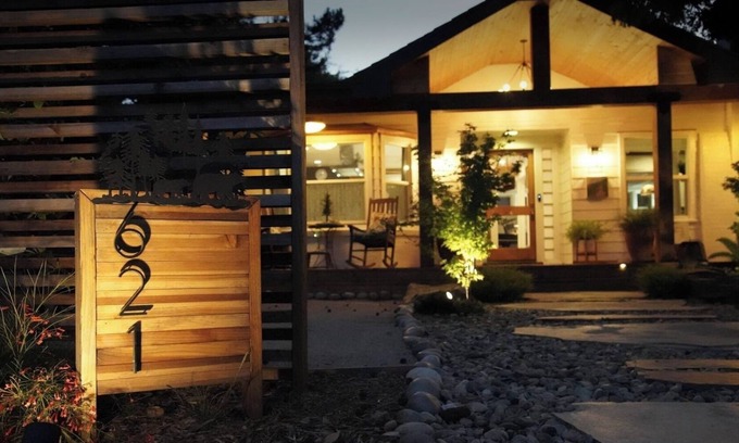 Visalia House | Bearheart Lodge - Haven in the Heart of Visalia, Gateway to the Sequoias
