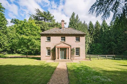 Wood Norton House | Bears Cottage