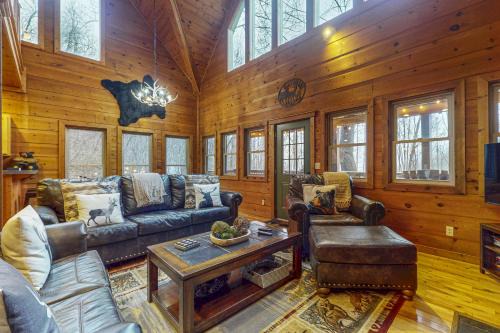 Gatlinburg - Pigeon Forge House | Bears Den