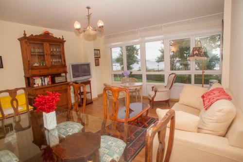 Sardinero Apartment | Beatiful holiday flat in Galicia with sea views and next to the "Camino de Santiago"