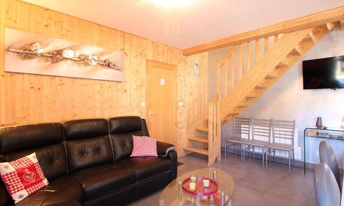 Mont-Dore Ski Chalet | Beau chalet 4 chambres, terrasse, garage, WiFi au Mont-Dore - FR-1-608-223