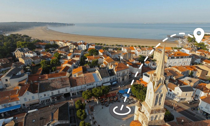 Saint-Georges-de-Didonne Apartment | Beautiful 3-person apartment facing the main beach
