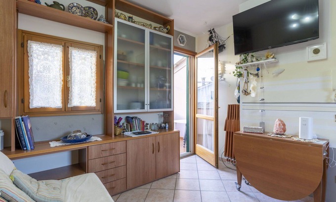 San Bartolomeo al Mare Apartment | Beautiful apartment for 4 people with WIFI, balcony and parking