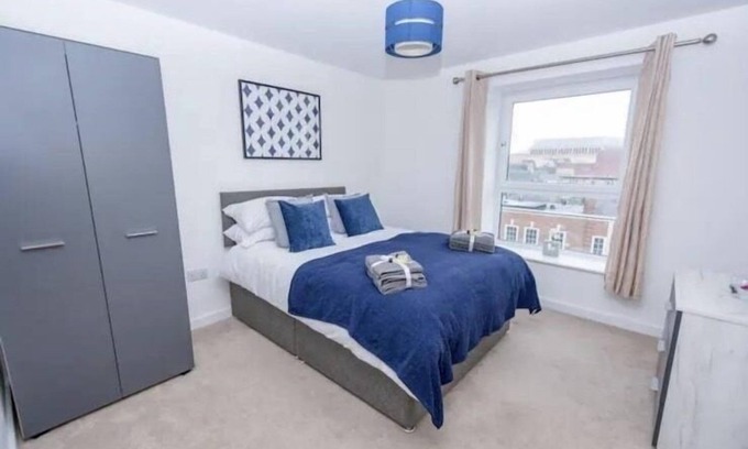 Peterborough Apartment | Beautiful 1-Bed Apartment in Peterborough