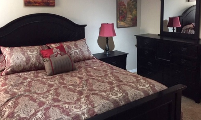Regina House | Beautiful 1 Bedroom located in East Regina - 261C Fines Drive STA21-00145