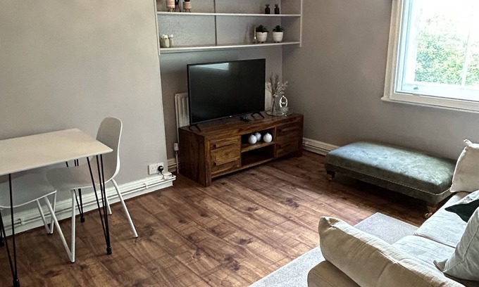 Addison Apartment | Beautiful 1bed apartment in Kensington