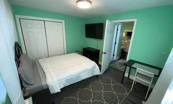 East Ocean View Apartment | Beautiful 1bed unit couple blocks frm the beach #3