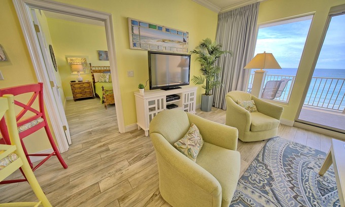 Lower Grand Lagoon Condo | BEAUTIFUL 2 BD [DBL KING]/2 BA BEACH FRONT CONDO! FREE BEACH SERVICE, WIFI!