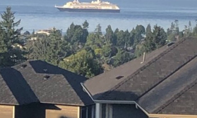 Campbell River Condo | Beautiful 2 Bedroom Ocean View