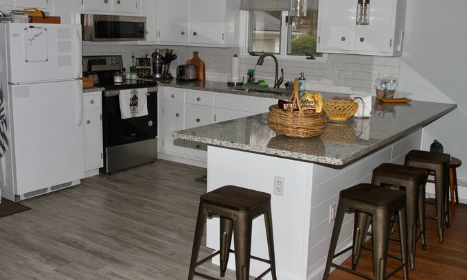 Lehman House | Beautiful 2 Bedroom House with Lake access near Rickett's Glen