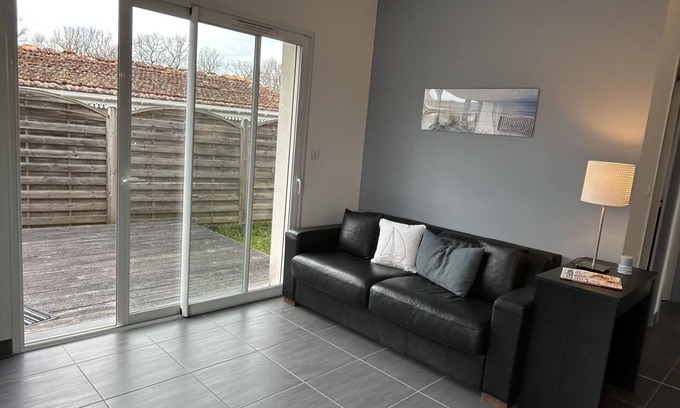 Lanton House | Beautiful 2-bedroom family home