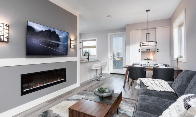 Regional District of Nanaimo Apartment | Beautiful 2 bedroom town home in Sunrise Ridge