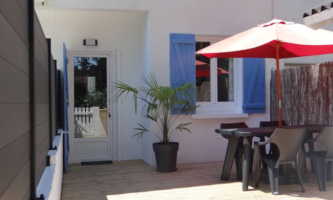 Royan Apartment | Beautiful 2 room apartment 2 to 4 people with large terrace, close to the beach, quiet
