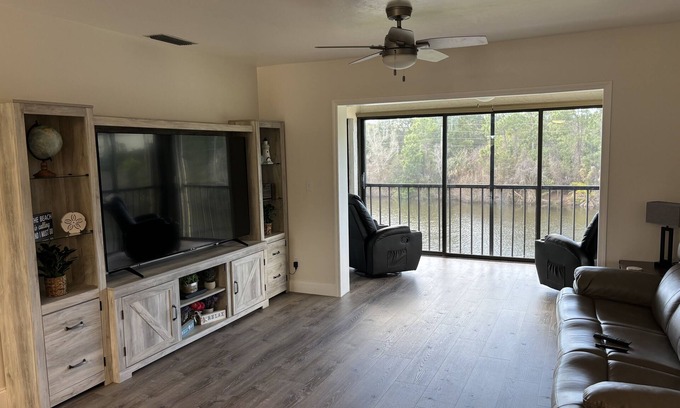 East Naples Condo | Beautiful 27 Hole Championship Golf Course Condo in a gated community