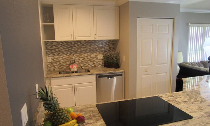 Trailer Estates Condo | Beautiful 2BR Condo! Pools~Free WiFi. Near IMG Academy~Beaches~AMI~Restaurants.