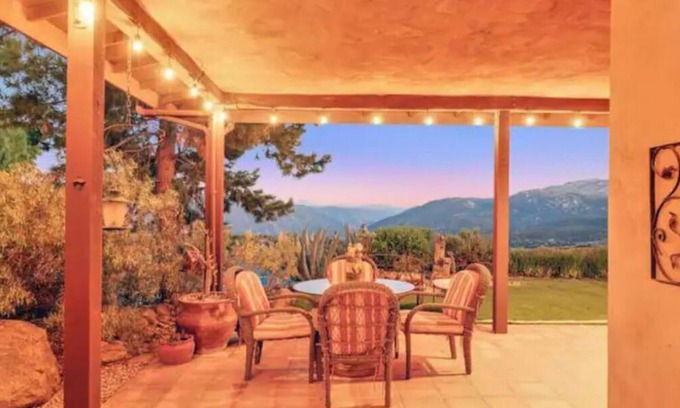 Ramona House | Beautiful 3 Bd Paradise-Pool Views & Trails