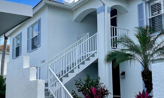 Hammock Bay Condo | Beautiful 3 Bed Condo close to Marco