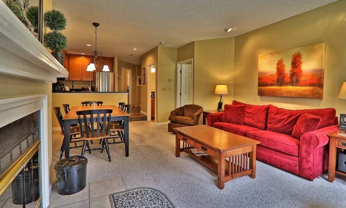 Ludlow Condo | Beautiful 3 Bedroom Condo in Ludlow VT