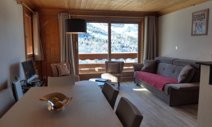 Meribel Centre Apartment | Beautiful 3-room renovated apartment - Méribel, 6 ppl, Wi-Fi, garage