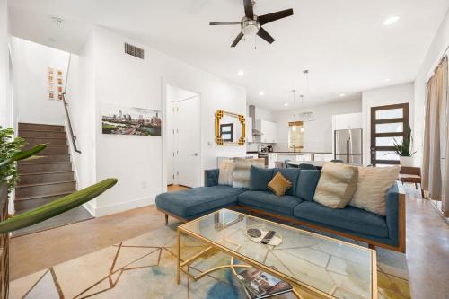 Johnston Terrace House | Beautiful 3BR Home 10 Minutes to Downtown by Barclé
