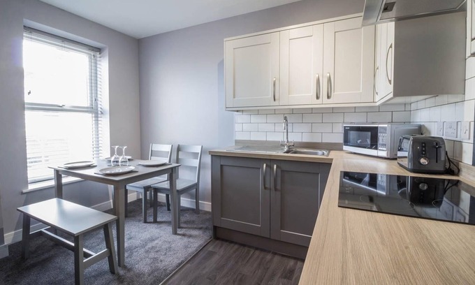 Great Yarmouth Apartment | Beautiful 4 berth seaside apartment in Great Yarmouth, Norfolk ref 99006S