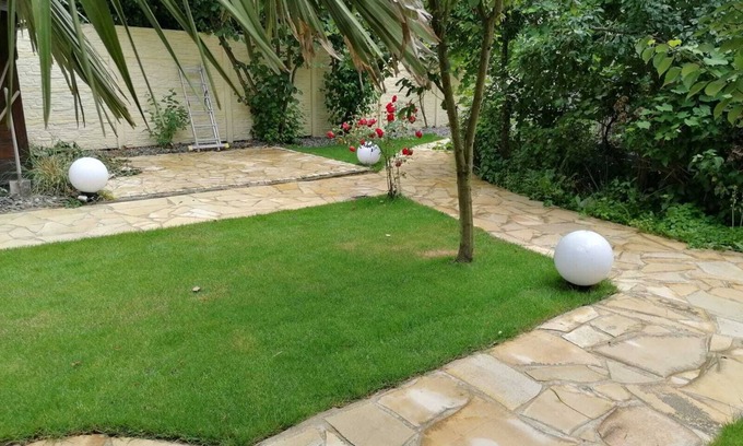 Baden-Baden Apartment | Beautiful 43 sqm apartment with balcony and garden