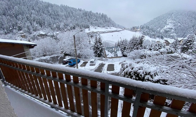 Villard-de-Lans Apartment | Beautiful 5 rooms, view greenery, spacious, Villard de Lans, Vercors, Mountain .