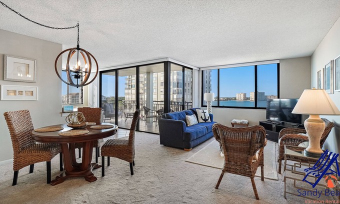 Palma del Mar Condo | Beautiful 6th Floor 2 Bedroom Palma Remodeled Condo Free WiFi and Parking