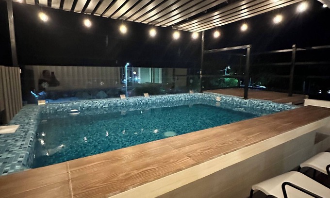 Puerto Juarez House | Beautiful 7 bedroom oceanfront home with private pool