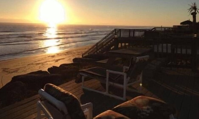 Bethune Beach House | Beautiful A- Frame Directly On The Beach