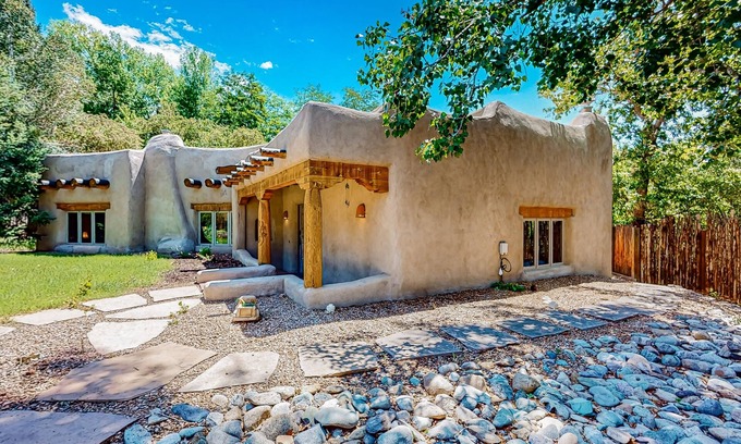 Taos House | Beautiful adobe home steps the plaza with private patio and garden