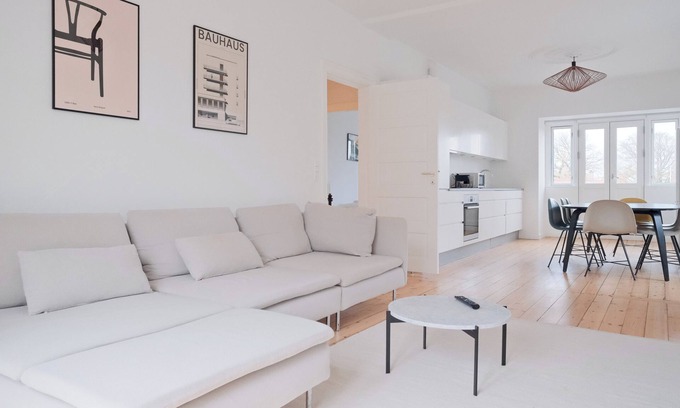 Hellerup Apartment | Beautiful and bright 4-bedroom apartment - 51
